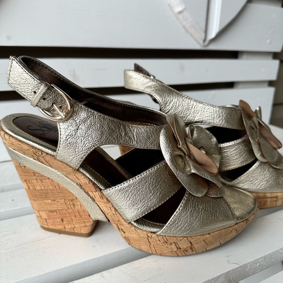 Soffit brand platform sandals in 9M - Picture 3 of 6
